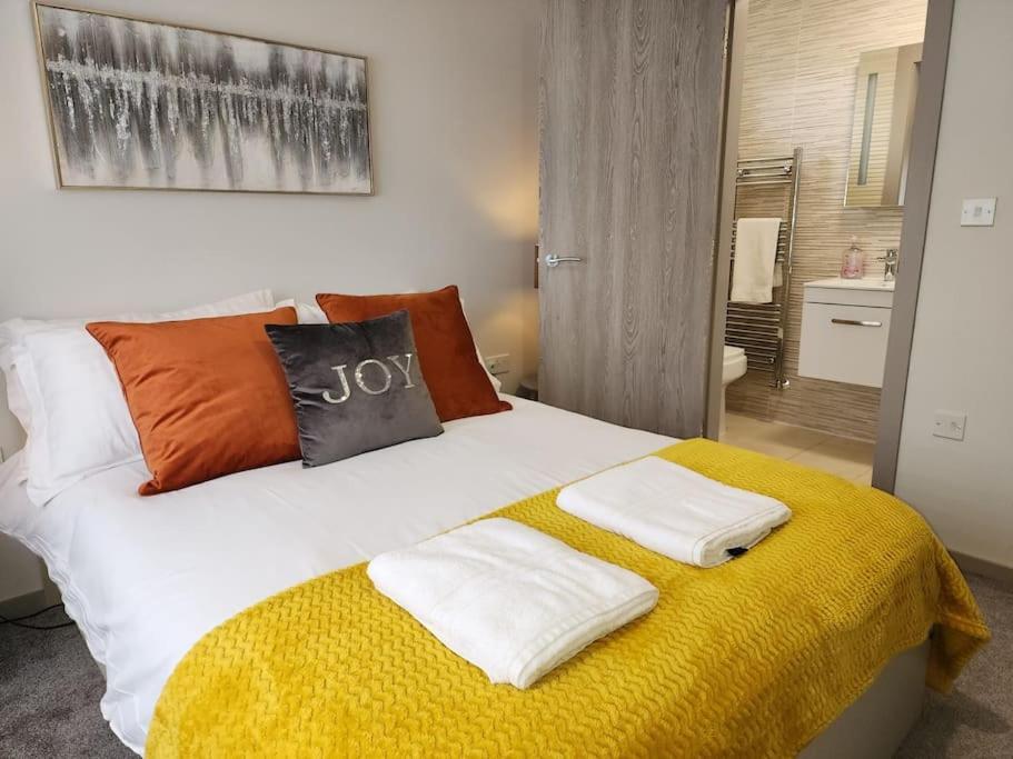 Horizon House, Modern 2-Bedroom Flat 2, Parking, Netflix, אוקספורד מראה חיצוני תמונה