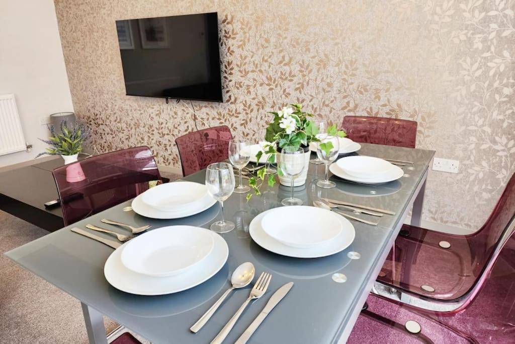 Horizon House, Modern 2-Bedroom Flat 2, Parking, Netflix, אוקספורד מראה חיצוני תמונה